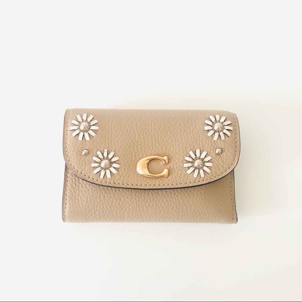 Coach Floral Beige Remi Medium Envelope Wallet